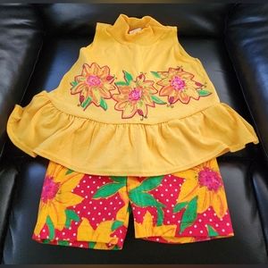 Girl's matching shorts outfit